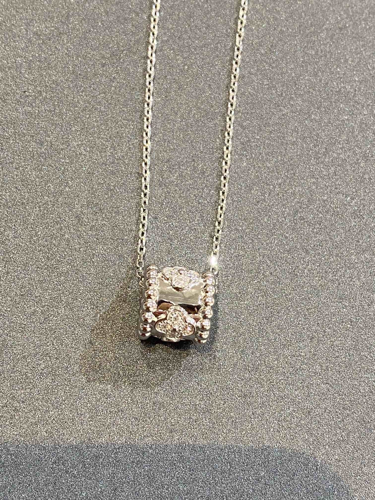 [クローバージュエリー]ペルレーペンダントシルバーダイヤモンドネックレス