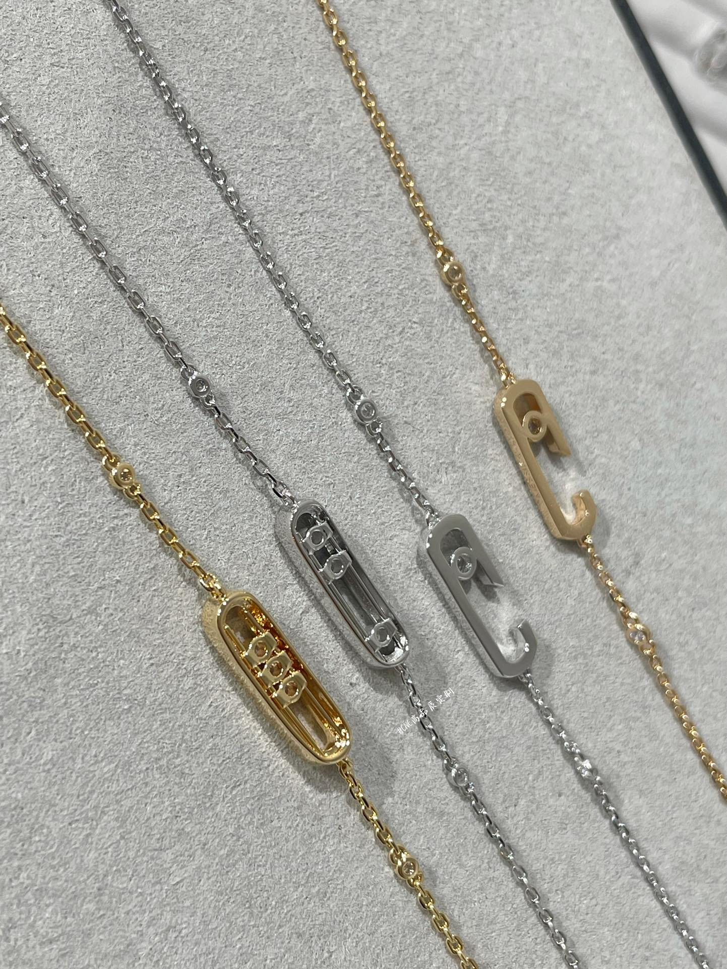 [Clover Jewelry]BABY MOVE DIAMOND BRACELET
