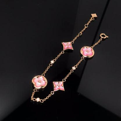 [Clover Jewellery] Armband mit Stern- und Sonnenmotiv, 4 Motive, rosa Perlmutt, Roségold 