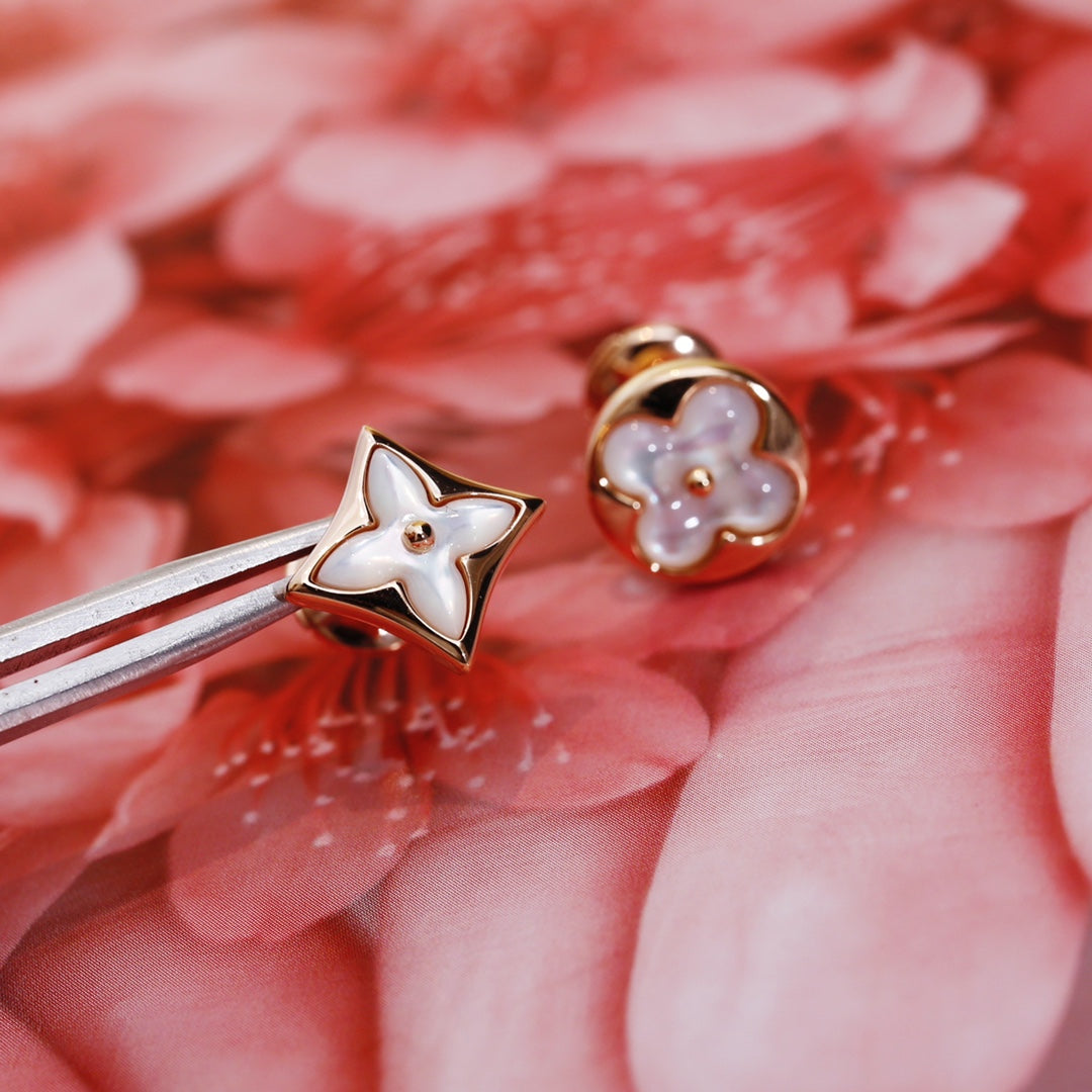 [Clover Jewelry]星と太陽 ピンクゴールドMOP スタッドピアス