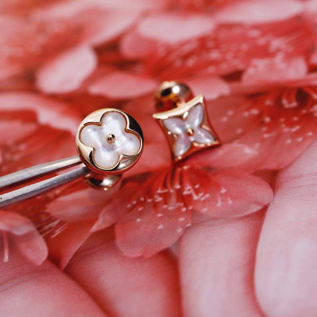 [Clover Jewelry]星と太陽 ピンクゴールドMOP スタッドピアス
