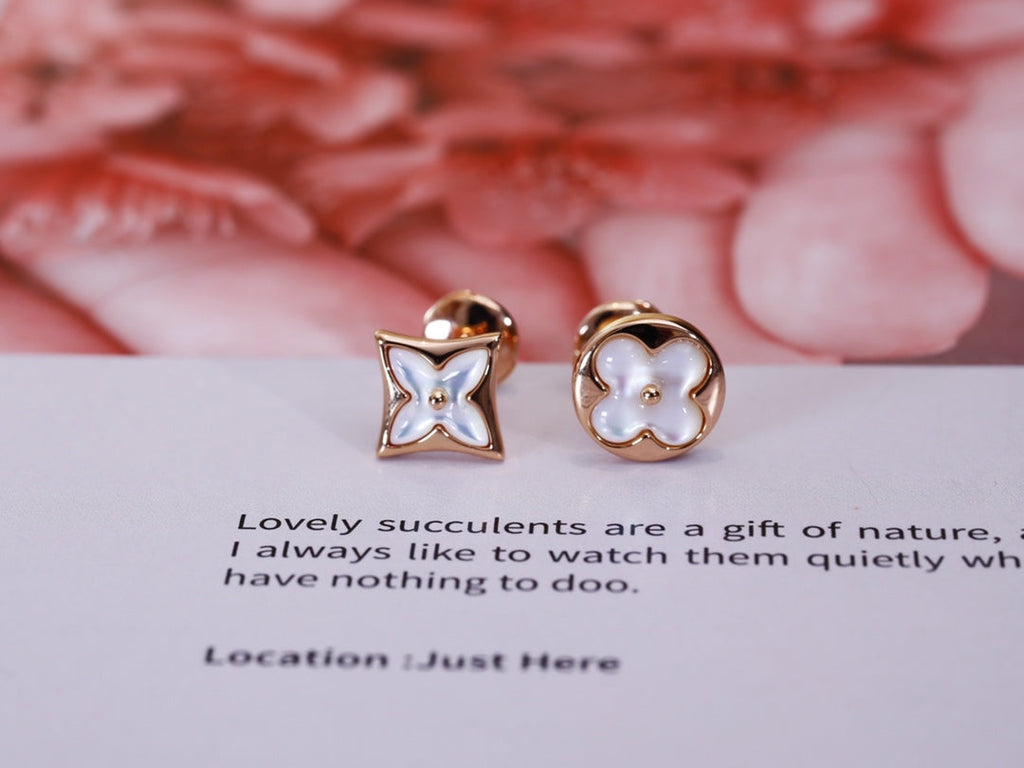[Clover Jewelry]星と太陽 ピンクゴールドMOP スタッドピアス