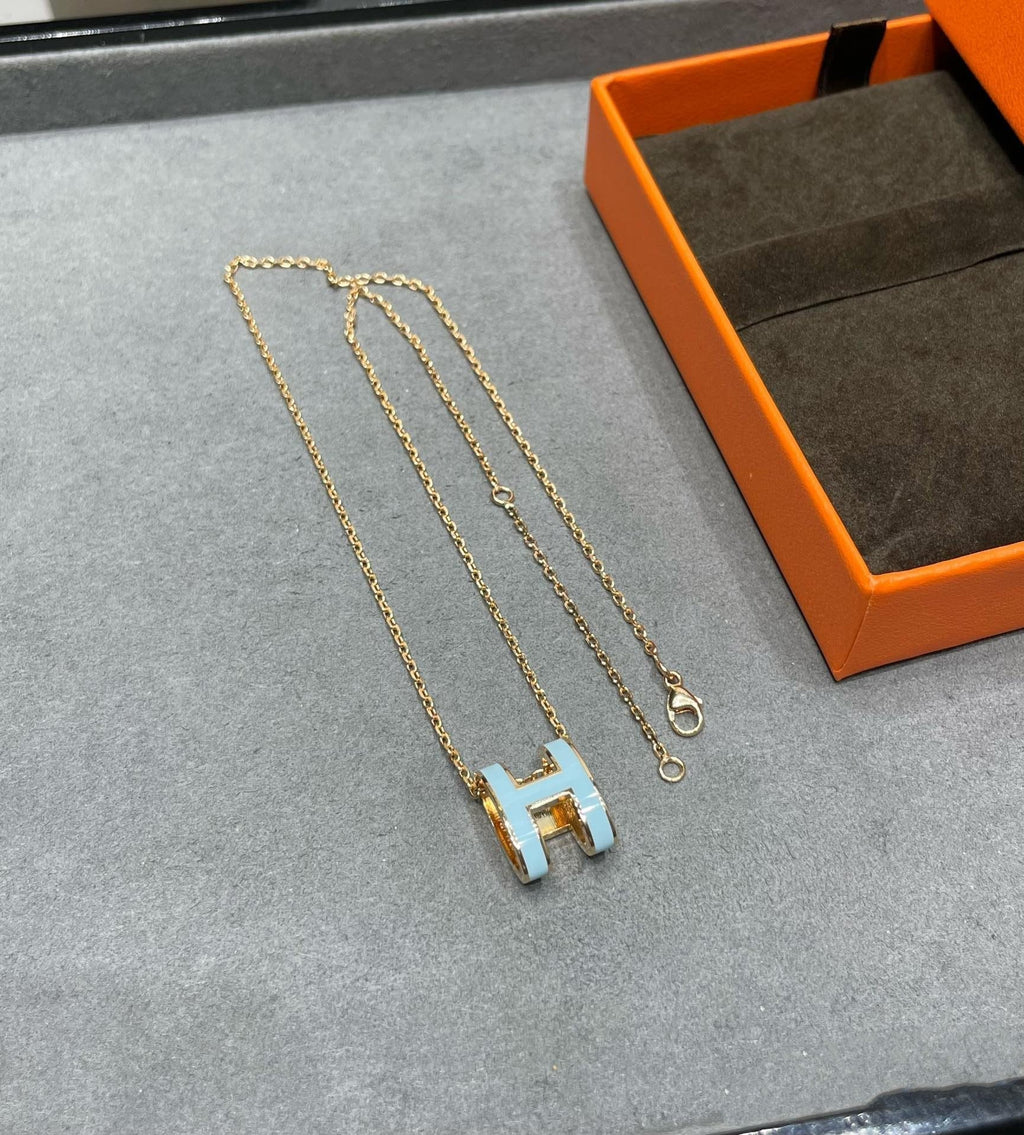 [Clover Jewelry]POP H スカイブルー ネックレス