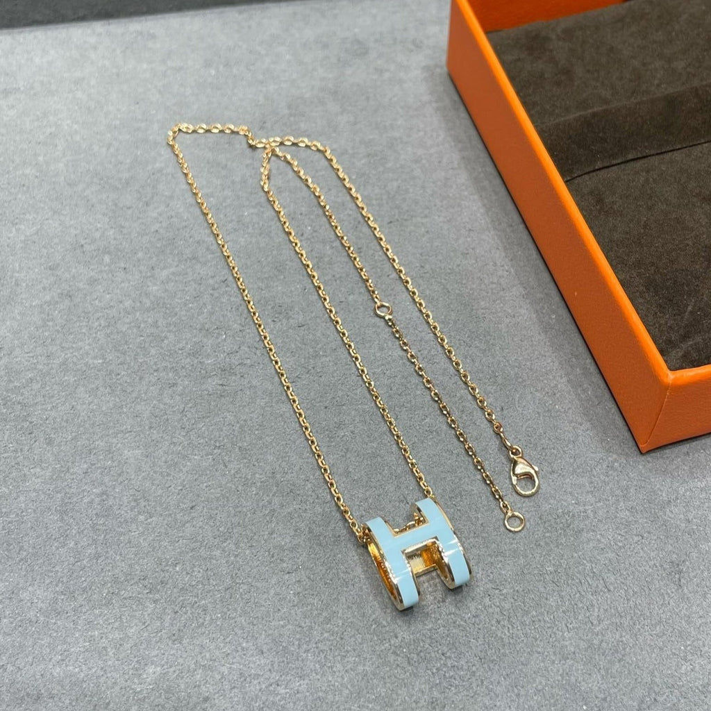 [クローバージュエリー]POP H スカイブルーネックレス