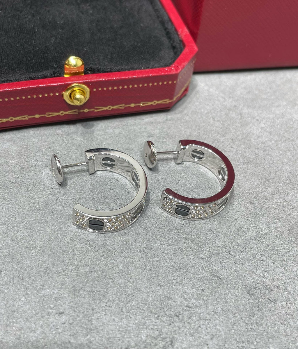[Clover Jewelry]LOVE CERAMIC DIAMOND PAVED SILVER EARRINGS