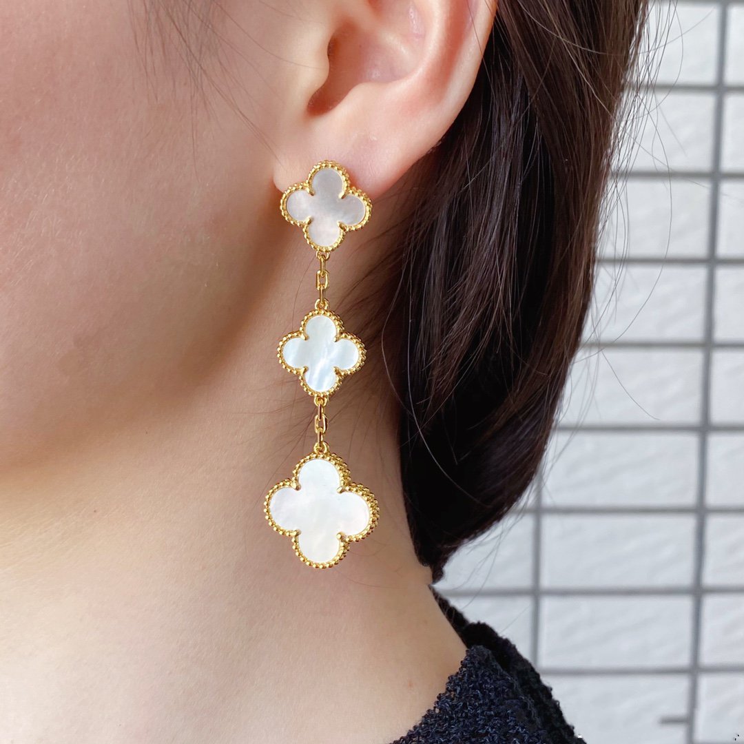 [Clover Jewelery]CLOVER MOP 3 MOTIFS GOLD EARRINGS