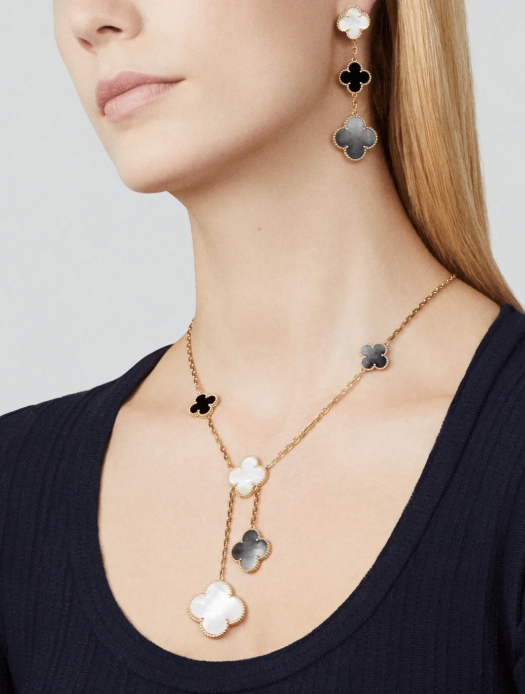 [Clover Jewelery]CLOVER 3 MOTIF MOP ONYX DARK MOP PINK GOLD EARRINGS