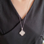 [Clover Jewelry]CLOVER 25MM GROSSER ANHÄNGER DIAMANT BESETZTE LANGE HALSKETTE