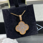 [Clover Jewelry]CLOVER 25MM GROSSER ANHÄNGER DIAMANT BESETZTE LANGE HALSKETTE