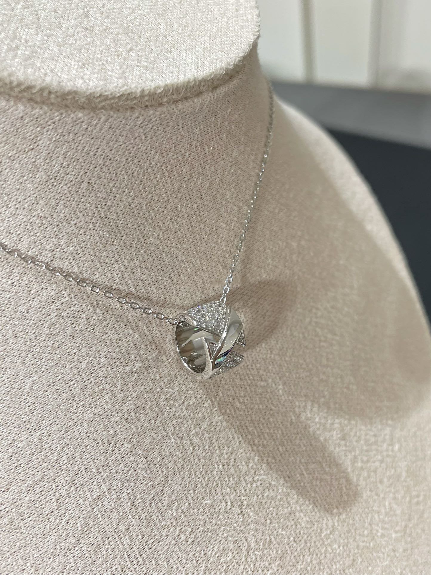 [Clover Jewelry]LIENS EVIDENCE DIAMANT-PAVÉ-HALSKEtte