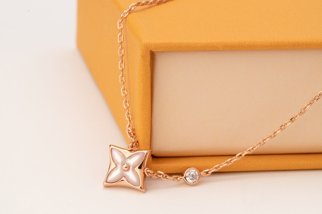 [Clover Jewelery]STAR PINK MOP 1 DIAMOND PINK GOLD NECKLACE