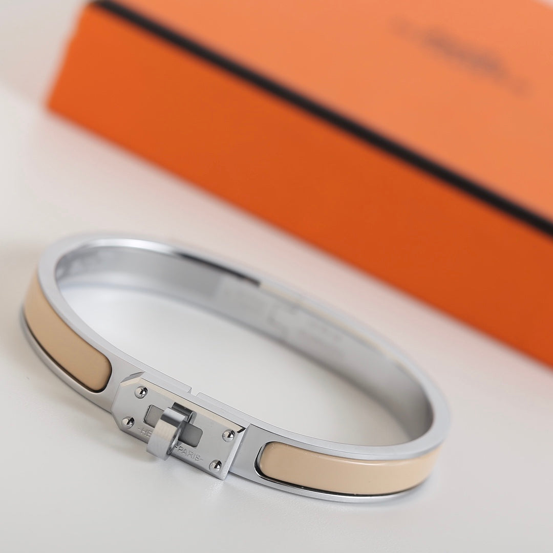 [Clover Jewelry]HM KELLY BEIGE BRACELET