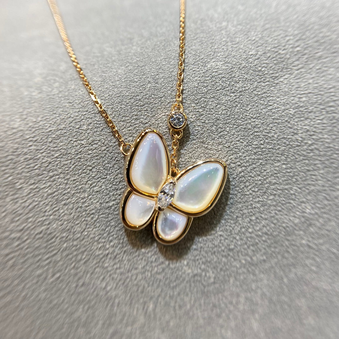 [Clover Jewelery]BUTTERFLY MOP DIAMOND NECKLACE