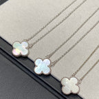 [CLOVER JEWELRY]クローバー ミディアム シルバーホワイトマザーオブパール ネックレス
