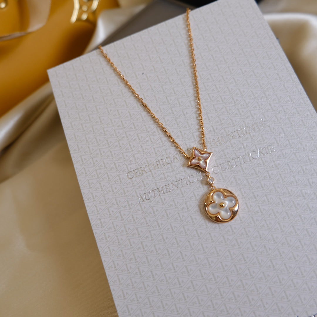 [Clover Jewelery]STAR AND SUN WHITE MOP 2 MOTIF PINK GOLD NECKLACE