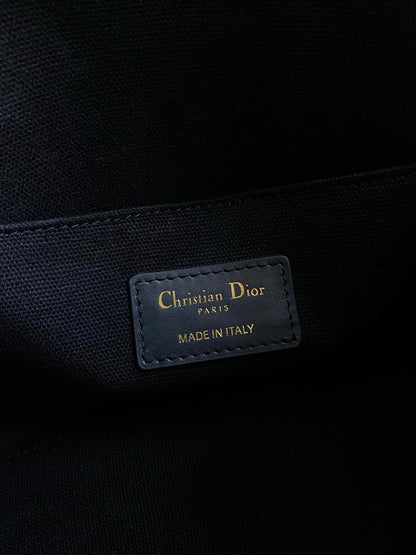 SMALL BOSTON 22 BLUE OBLIQUE EMBROIDERY