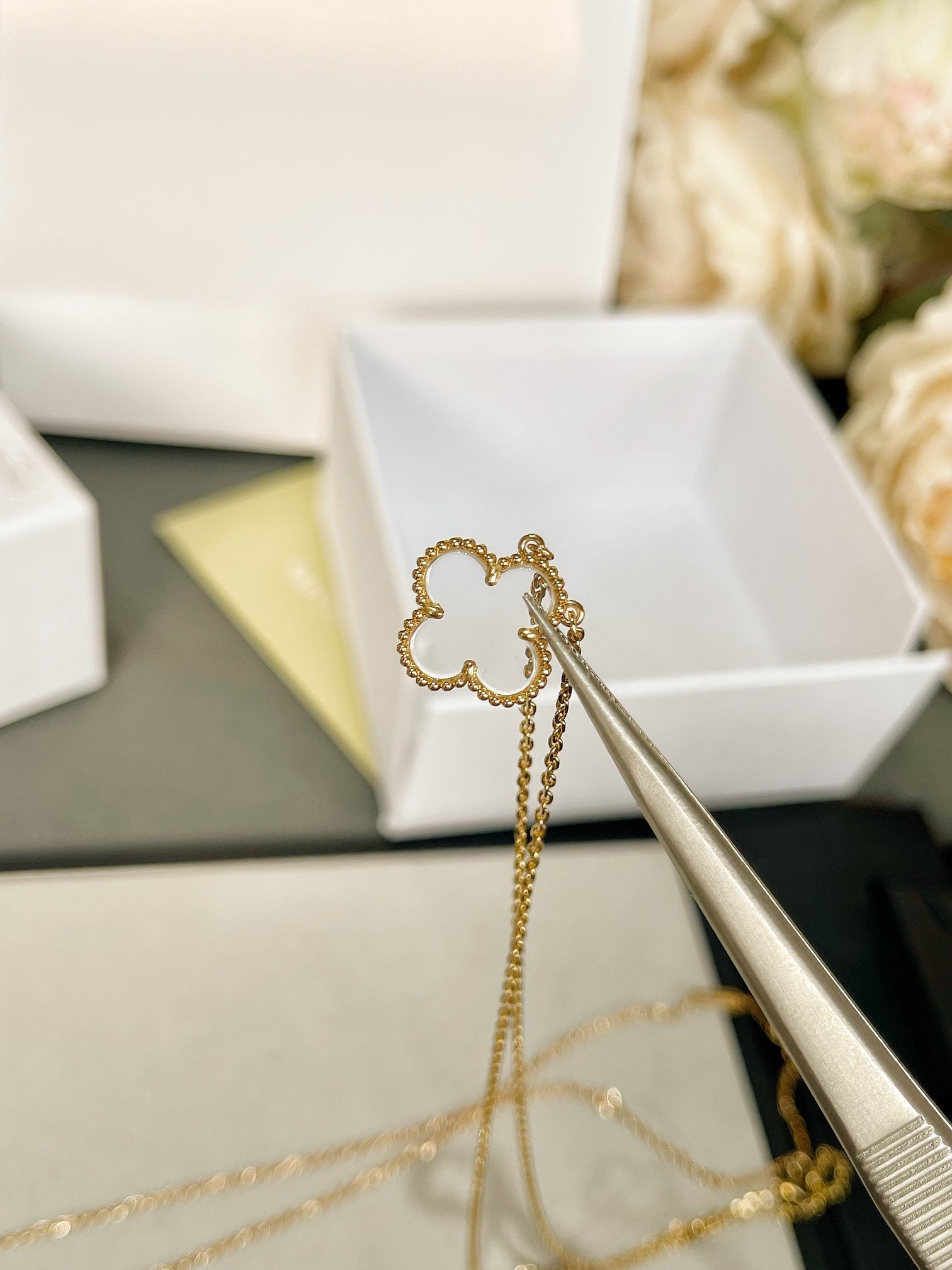 [Clover Jewelry]CLOVER BERGKRISTALL ROSÉGOLD HALSKEТTЕ