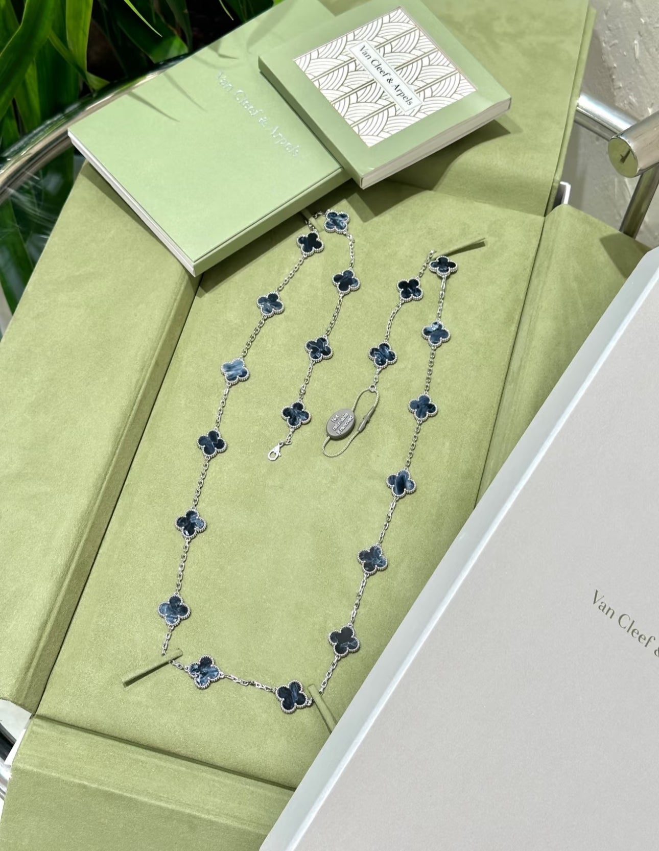 [Clover Jewelery]CLOVER 20 MOTIFS BIDE STONE NECKLACE