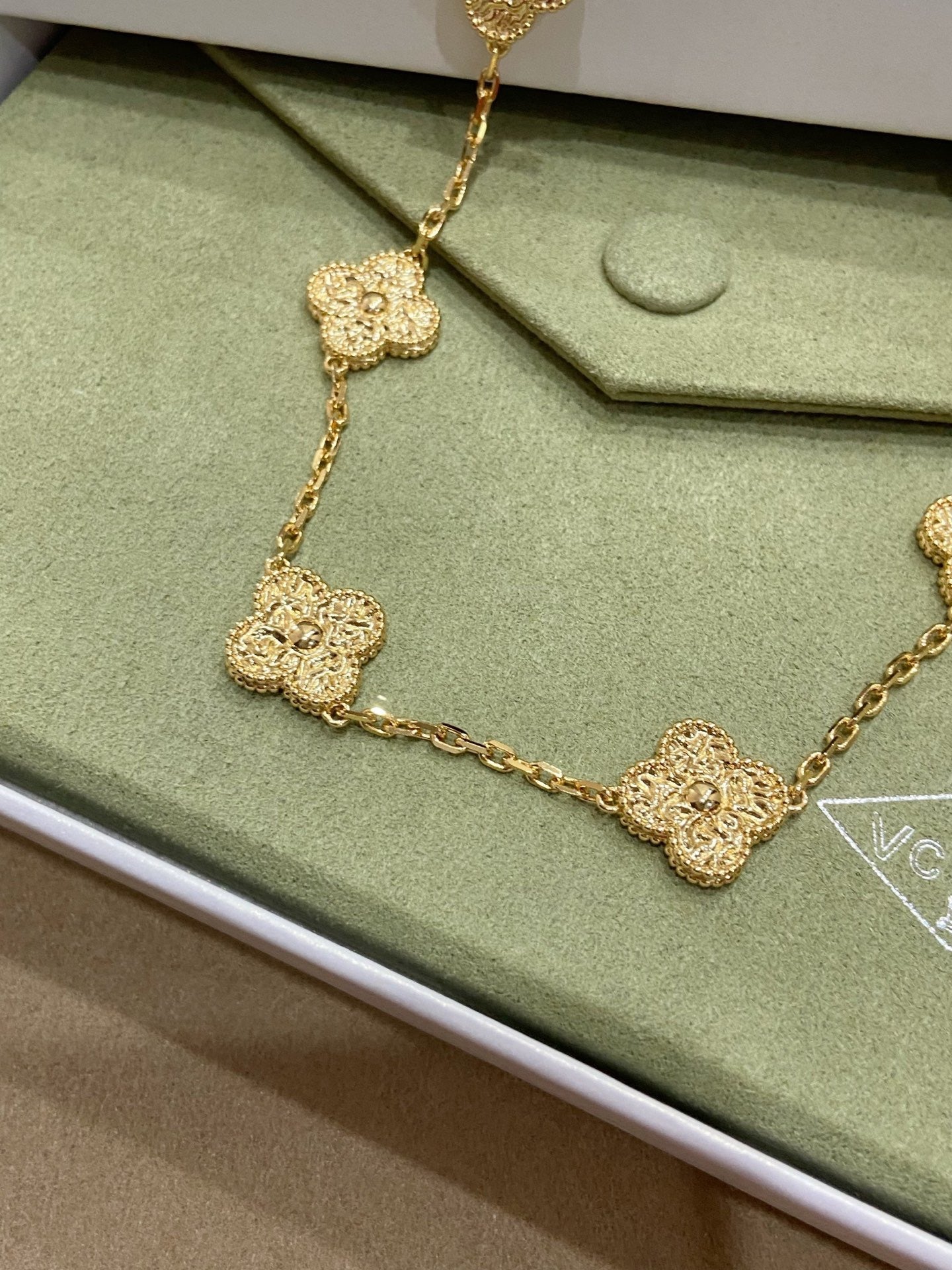 [Clover Jewelry]CLOVERS DAS 10-MOTIVE COLLIER