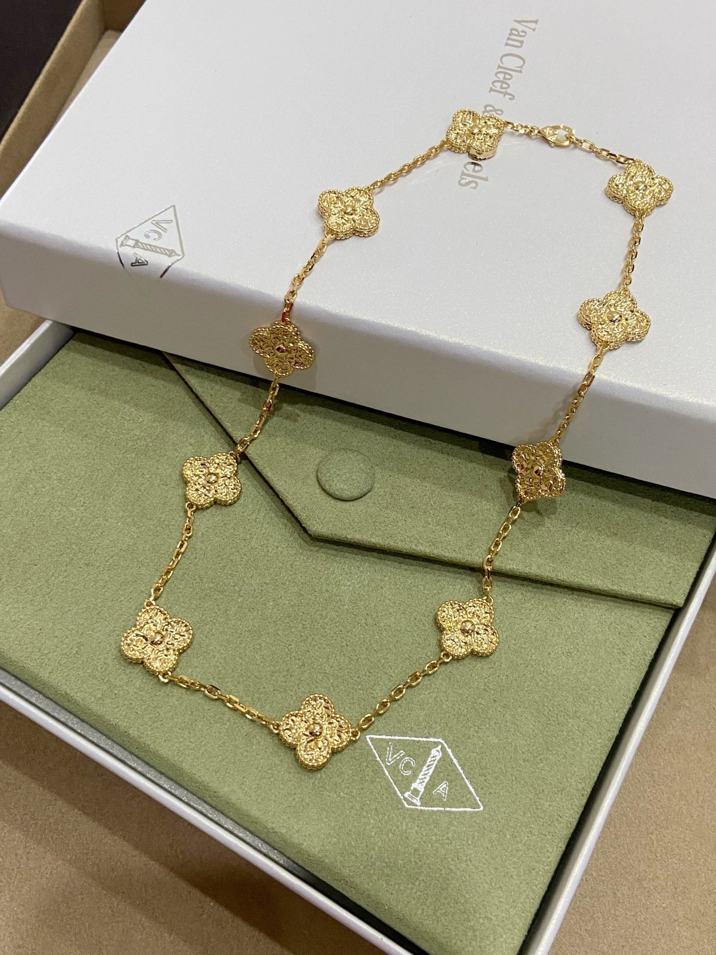 [Clover Jewelry]CLOVERS DAS 10-MOTIVE COLLIER