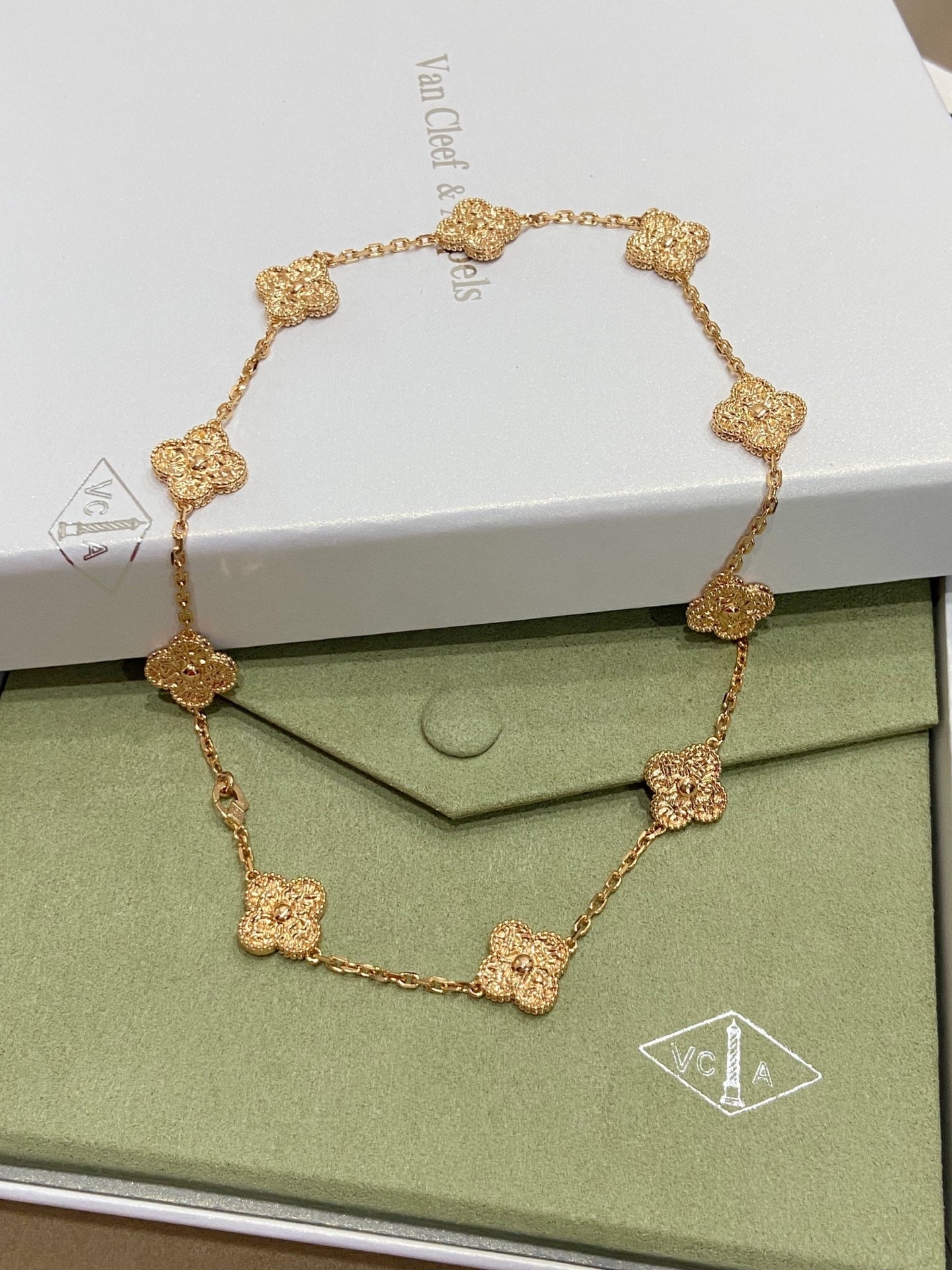 [Clover Jewelry]CLOVERS DAS 10-MOTIVE COLLIER