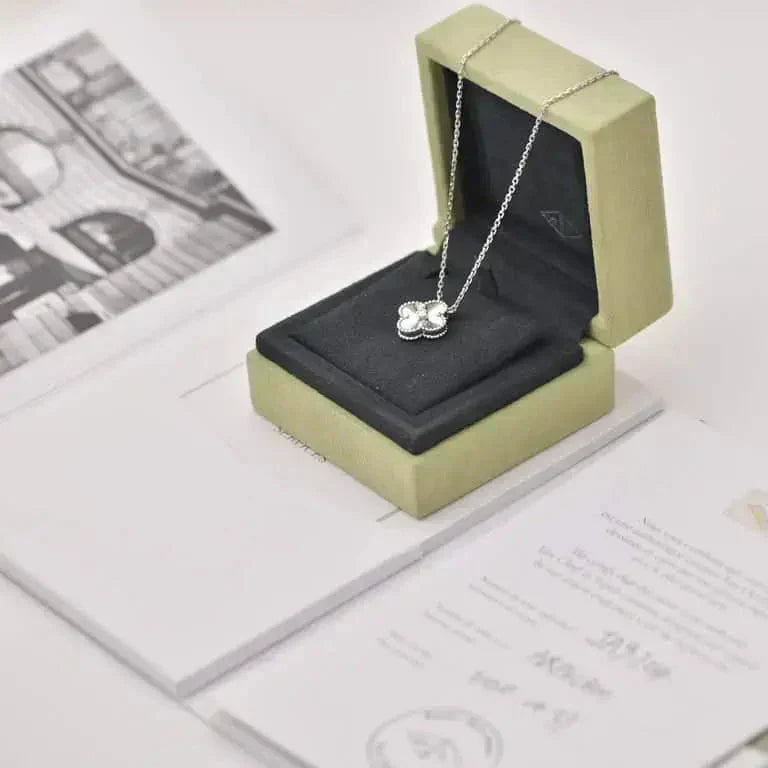 [Clover Jewelery]CLOVER  15MM DIAMOND LASER NECKLACE SILVER