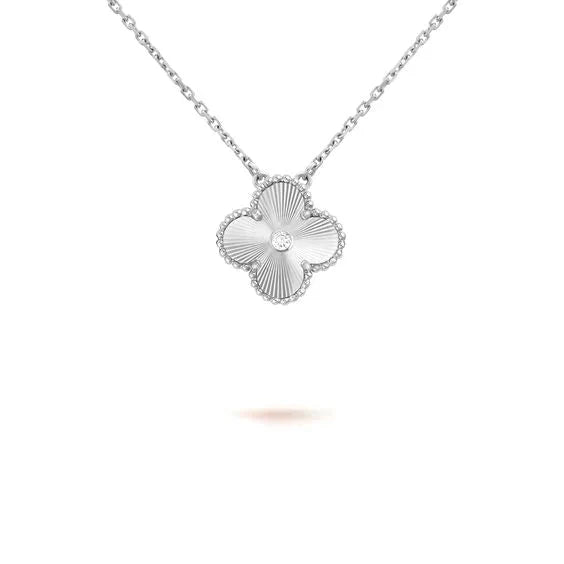 [Clover Jewelery]CLOVER  15MM DIAMOND LASER NECKLACE SILVER