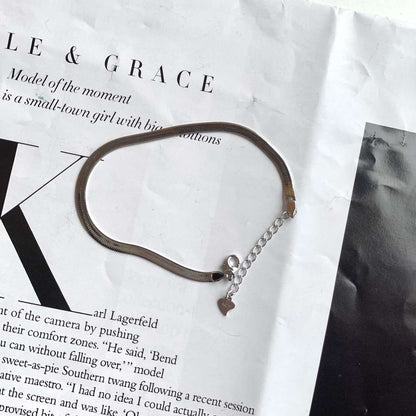 [Clover Jewelery]Flat Snake Bone Chain Blade Necklace