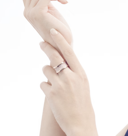 [Clover Jewelery]ZERO 1 WITH PAVED DIAMONDS ON THE SPIRAL RING