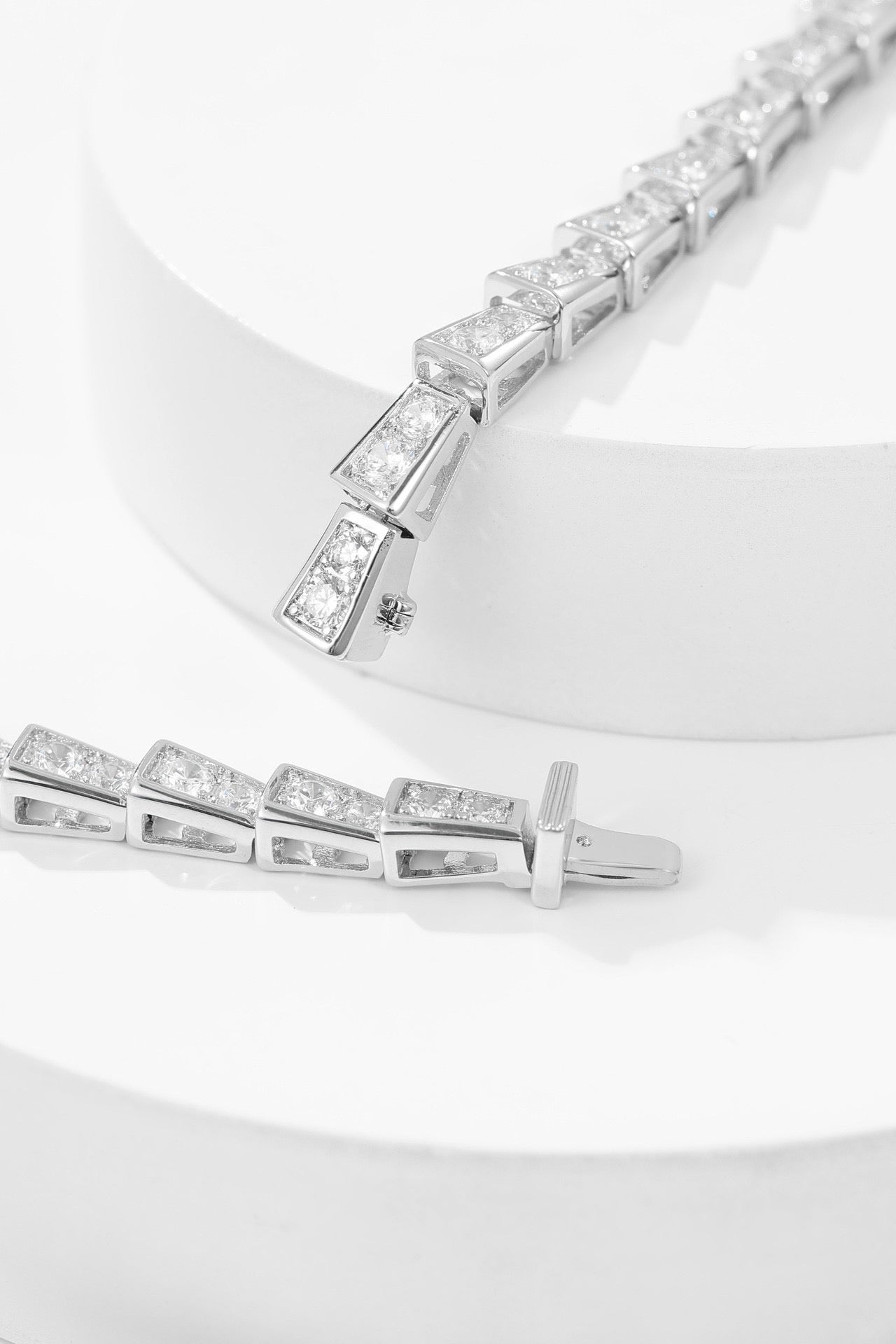 [Clover Jewelry]SERPENTI HALSKETTE SILBER DIAMANT