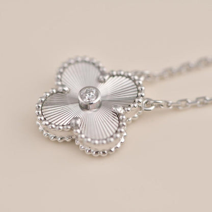 [Clover Jewelery]CLOVER  15MM DIAMOND LASER NECKLACE SILVER