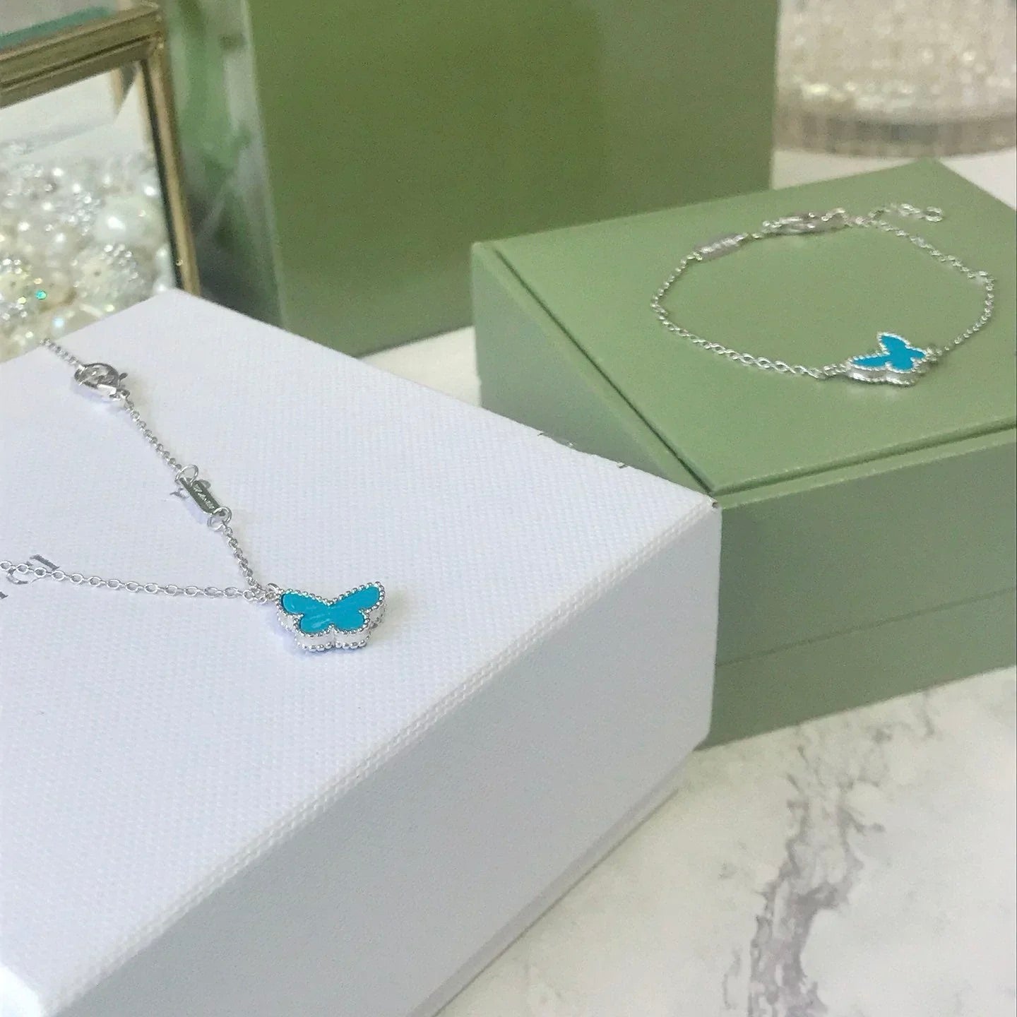 [Clover Jewelry]BUTTERFLY TURQUOISE BUTTERFLY BRACELET SILVER