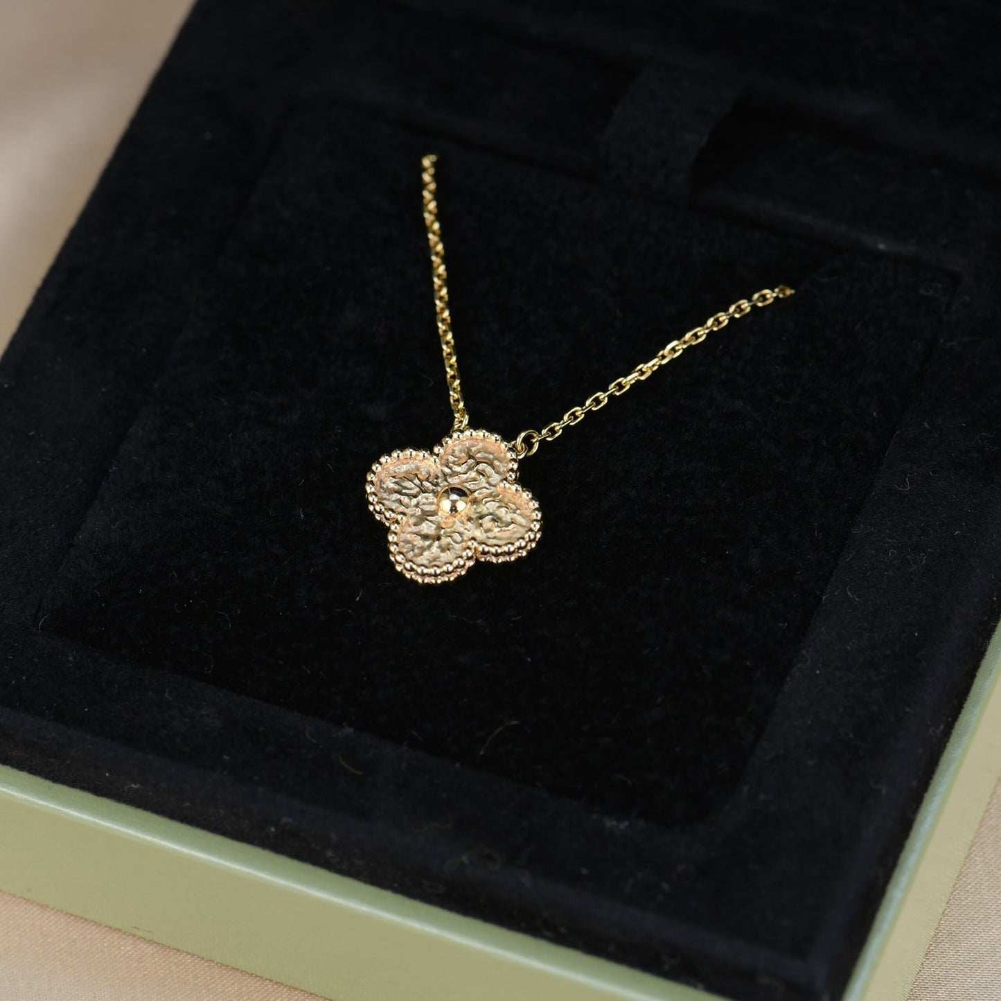 [Clover Jewelery]CLOVER 15MM  BRONZING NECKLACE