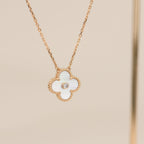 [Clover Jewelry]KLEE 15MM DIAMANT WEISSE FRITILLARIA-HALSKETTE