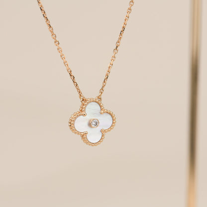[Clover Jewelery]CLOVER 15MM DIAMOND WHITE FRITILLARIA NECKLACE
