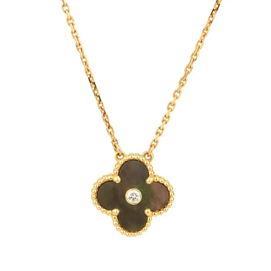[Clover Jewelery]CLOVER 15MM DIAMOND AND MOTHER-OF-GREY NECKLACE
