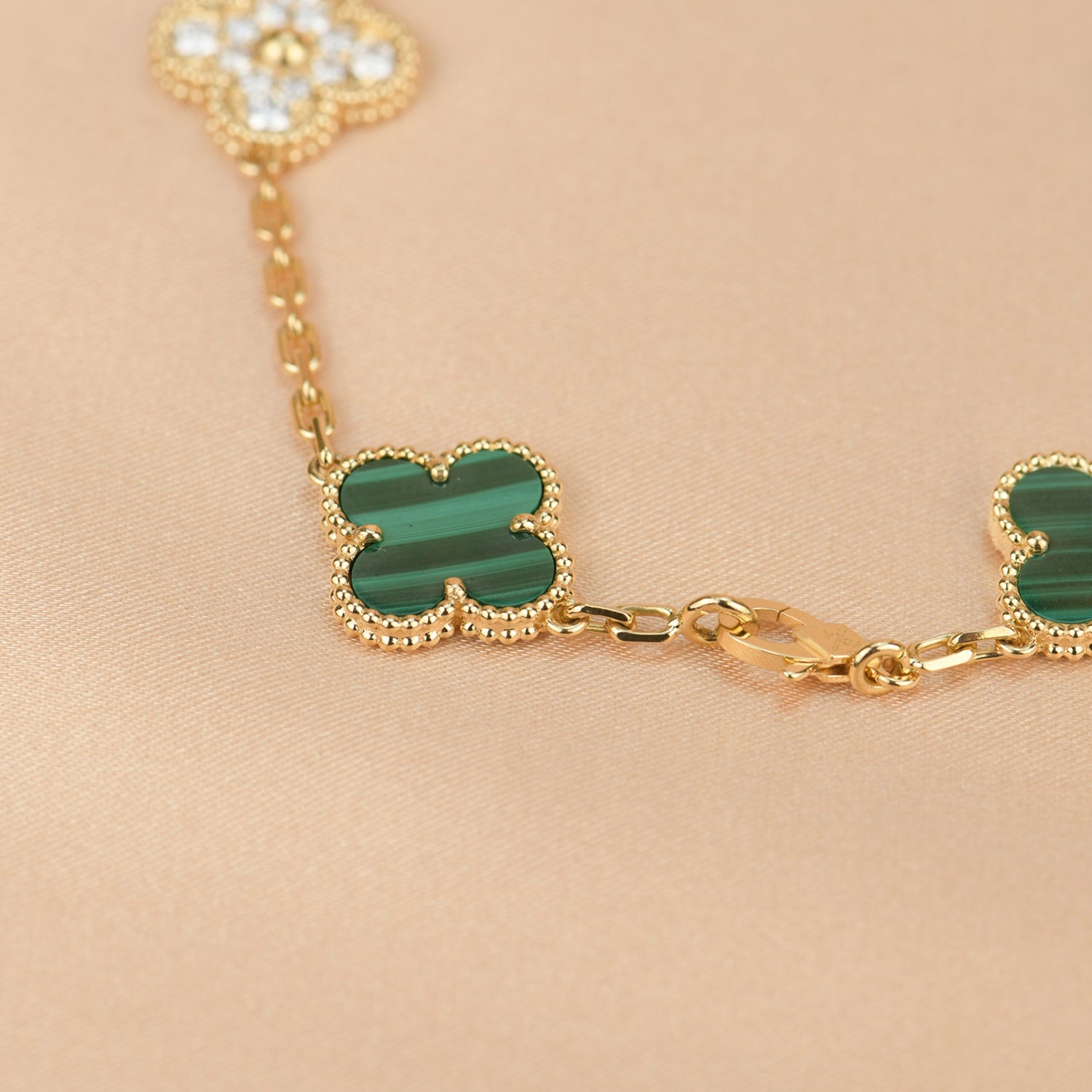 [Clover Jewelry]CLOVER  5 MOTIF MALACHITE DIAMOND BRACELET