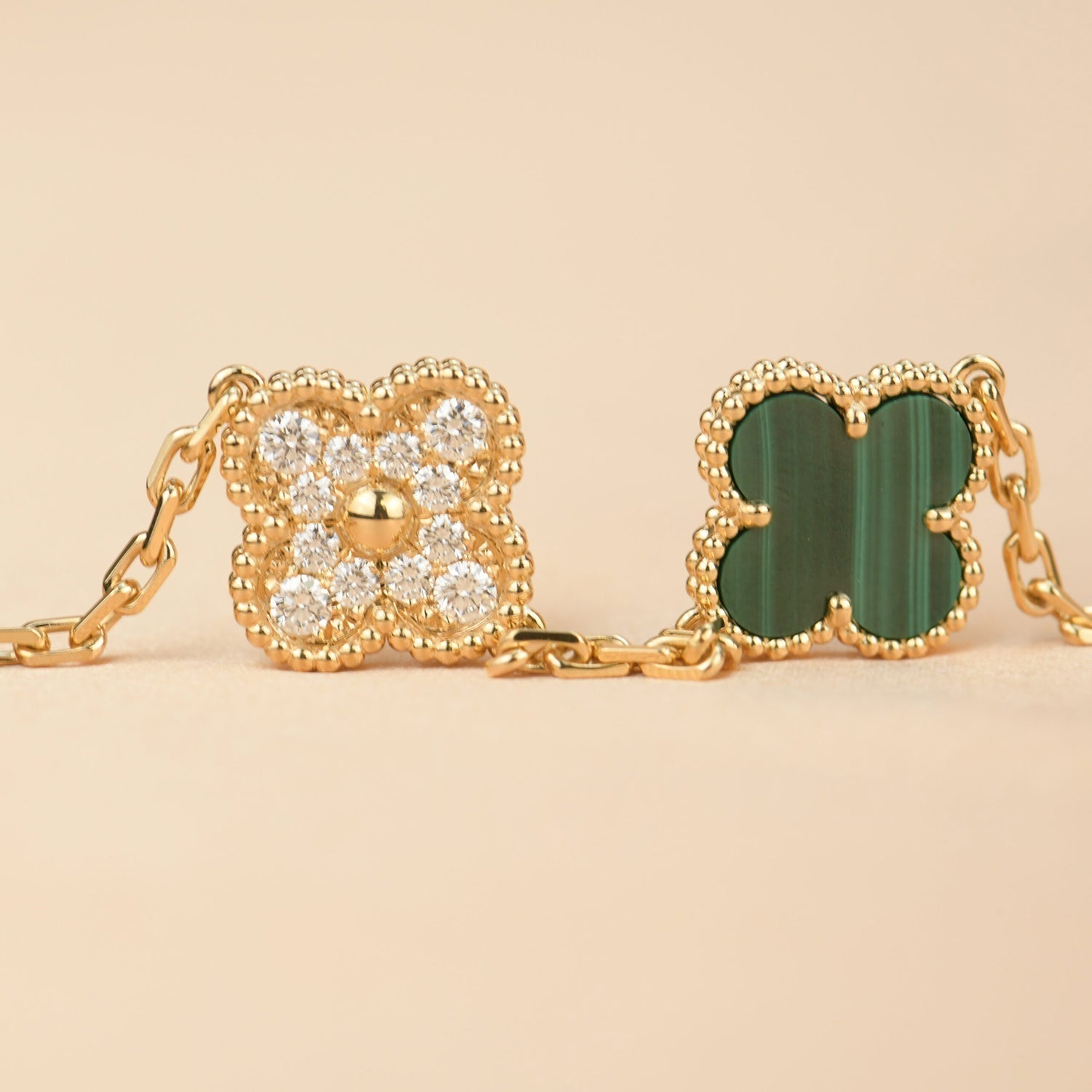[Clover Jewelry]CLOVER  5 MOTIF MALACHITE DIAMOND BRACELET