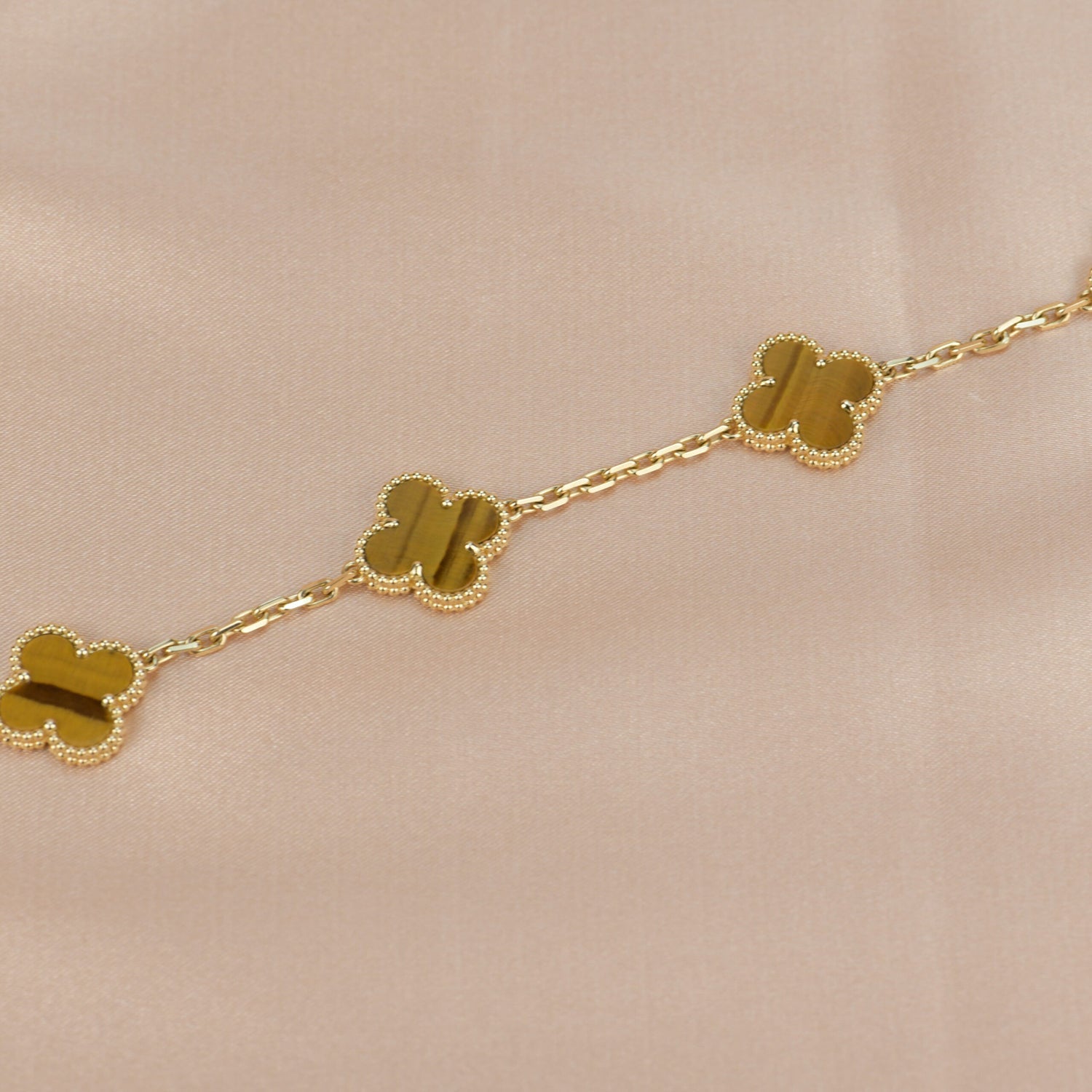 [Clover Jewelry]CLOVER  5 MOTIFS TIGER EYE BRACELET
