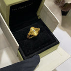 [Clover Jewelry]WENDEBARER BLAUER ACHATRING VON CLOVER