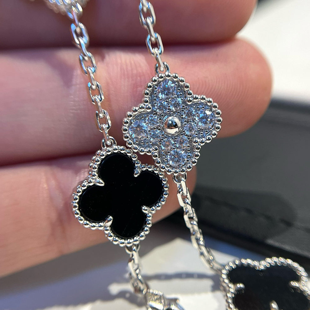 [Clover Jewelry]CLOVER 5 MOTIV ONYX DIAMANT ARMREIF SILBER