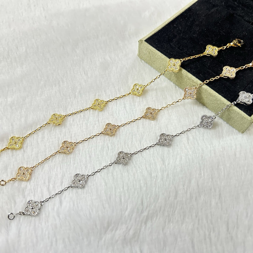 [Clover Jewelry]クローバー 6モチーフ ダイヤモンドブレスレット