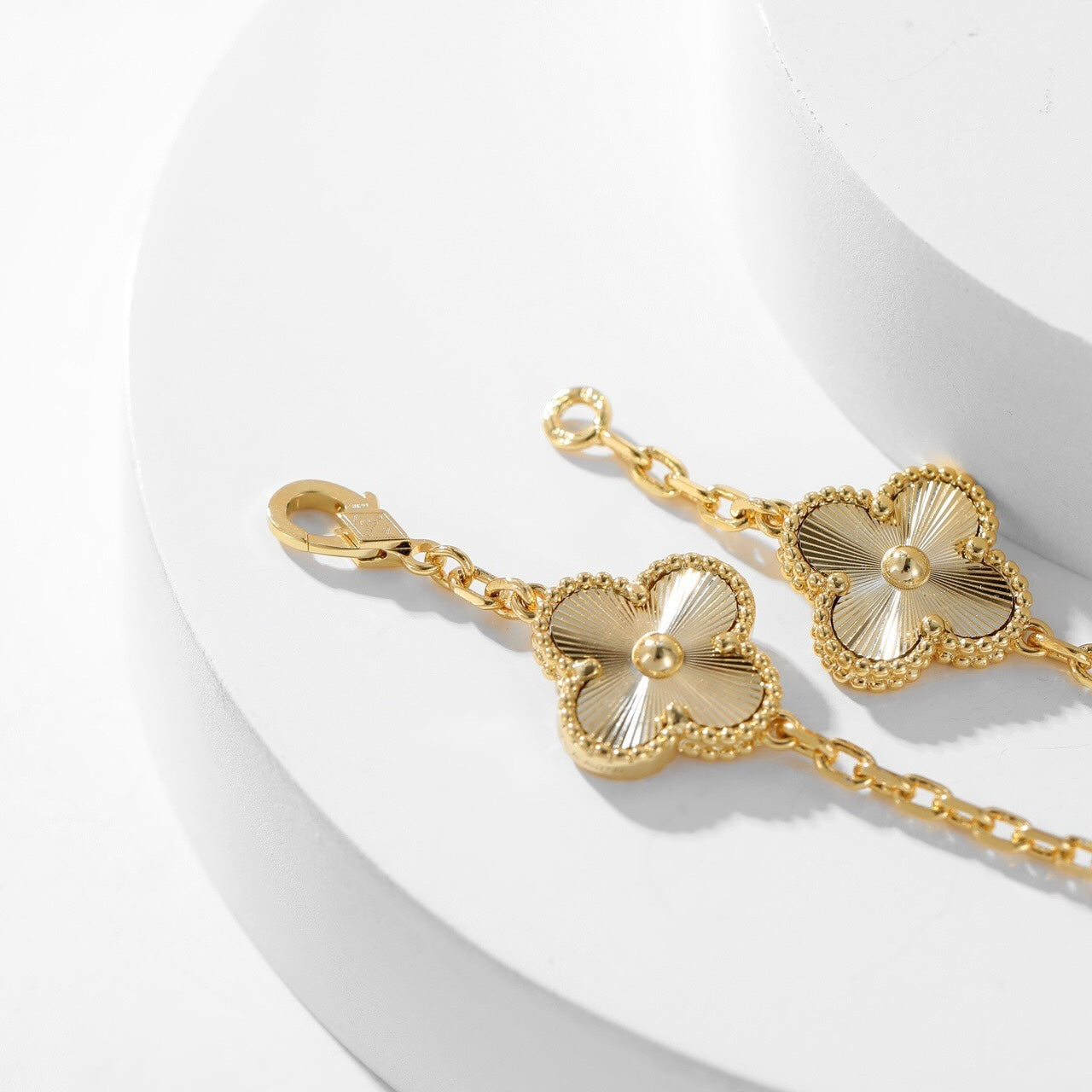 [Clover Jewelry]CLOVERS THE 10-MOTIFS LASER HALSKETTE