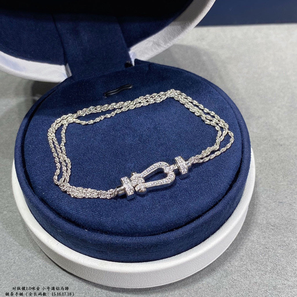 [Clover Jewelry]ホースシューネックレス（スモール）チェーンブレスレット