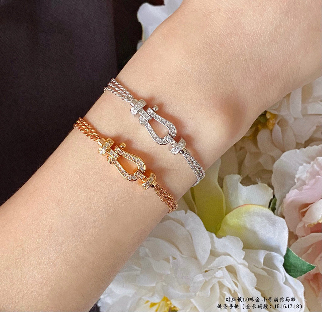 [Clover Jewelry]ホースシューネックレス（スモール）チェーンブレスレット
