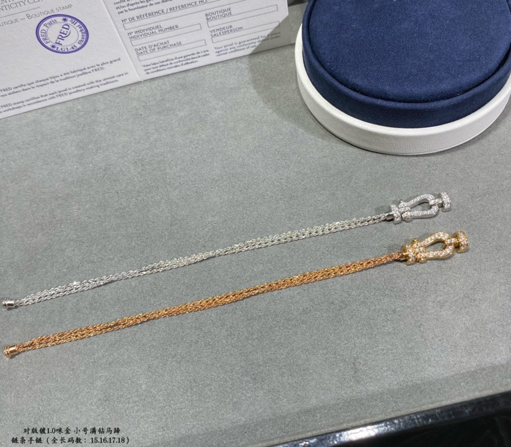 [Clover Jewelry]ホースシューネックレス（スモール）チェーンブレスレット