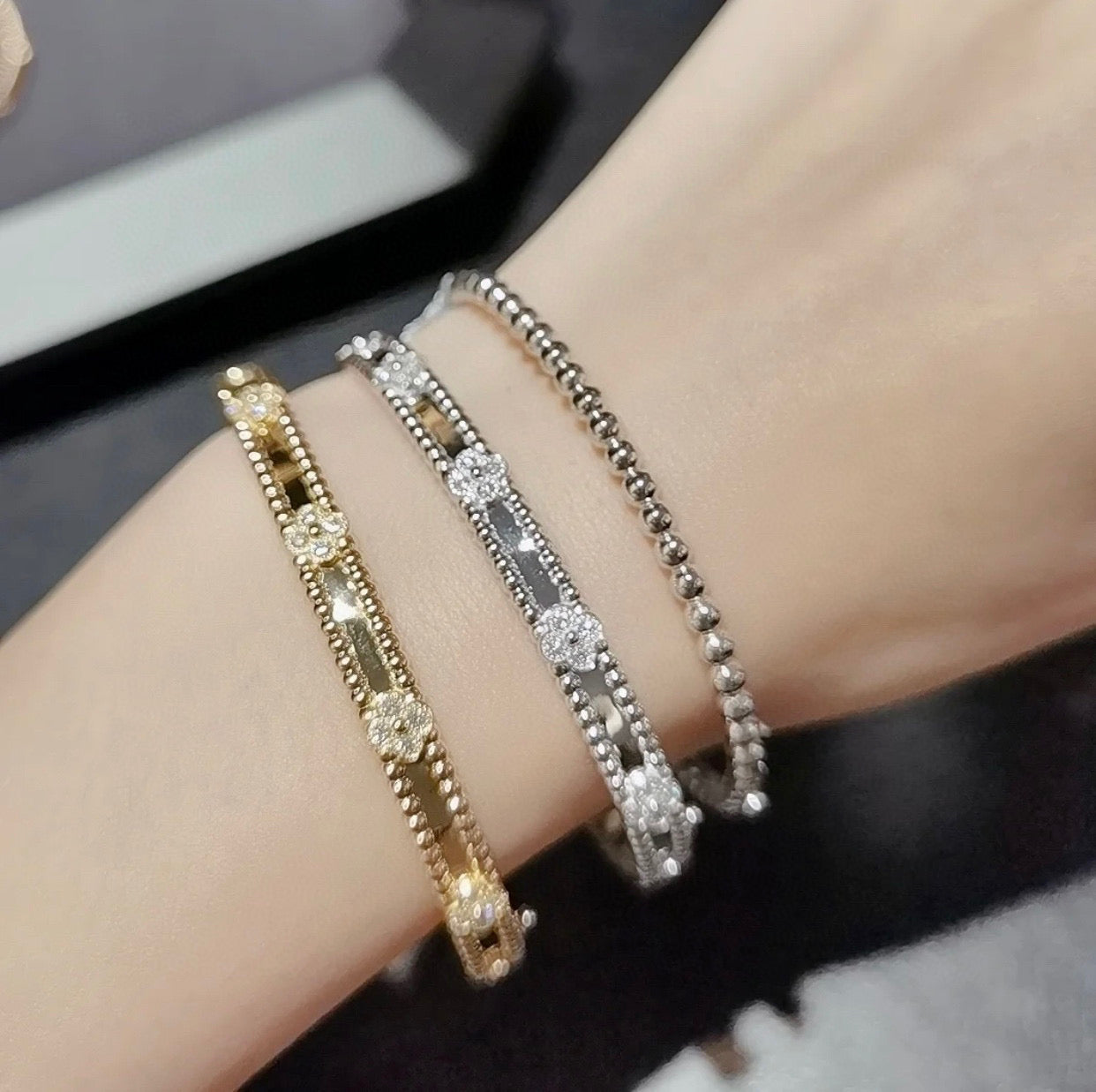 [Clover Jewelery]CLOVER BRACELET 4MM DIAMONDS