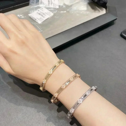[Clover Jewelery]CLOVER BRACELET 4MM DIAMONDS