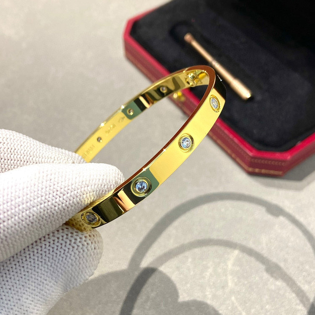[Clover Jewelry]ラブブレスレット 6.1mm ダイヤモンド10石