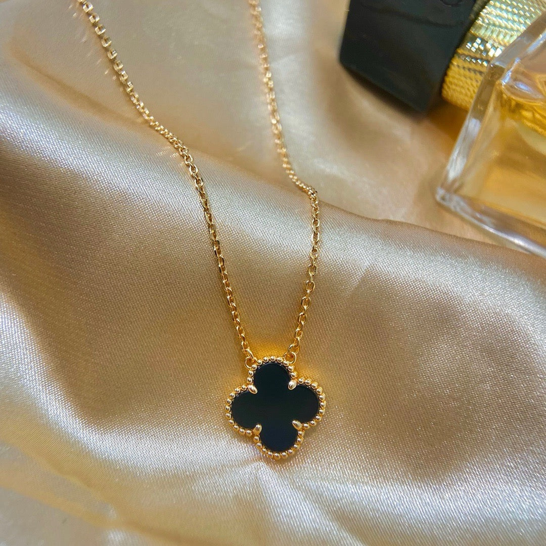 [Kleeblatt Schmuck]KLEE 15MM SCHWARZER ONYX EINE BLUME HALSKETTE